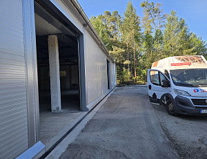 Výměna vratové soustavy na středisku v Tcuhořicích